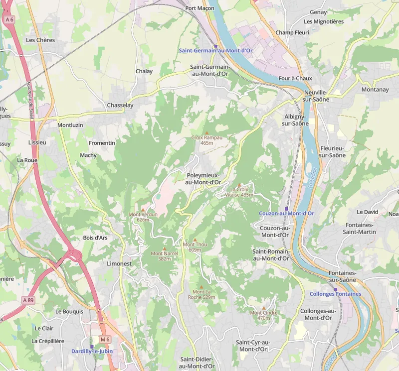 Extrait OSM de l'occupation des sols : forêts, prairies et zones urbaines colorées