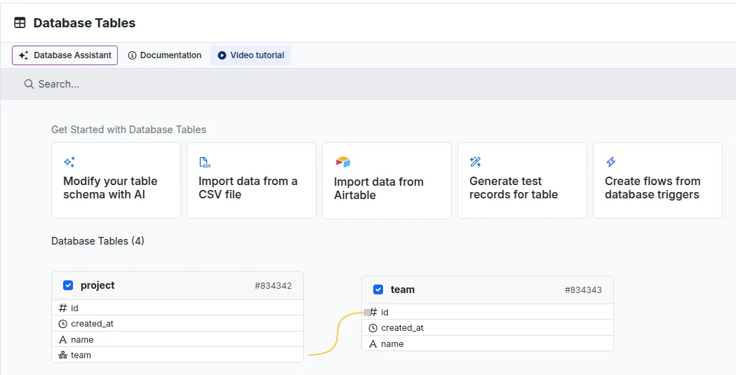 Interface de visualisation Xano des relations entre les tables